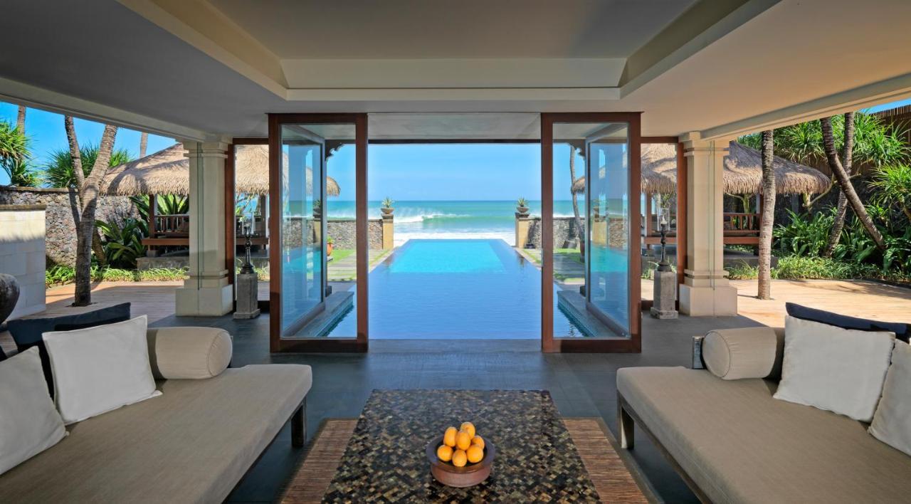 Готель The Legian Seminyak, Bali Екстер'єр фото