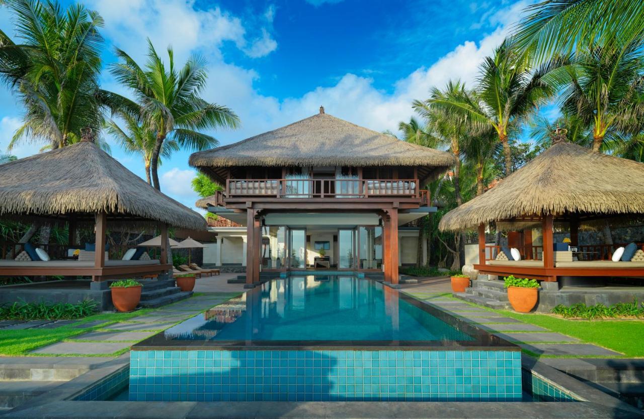 Готель The Legian Seminyak, Bali Екстер'єр фото