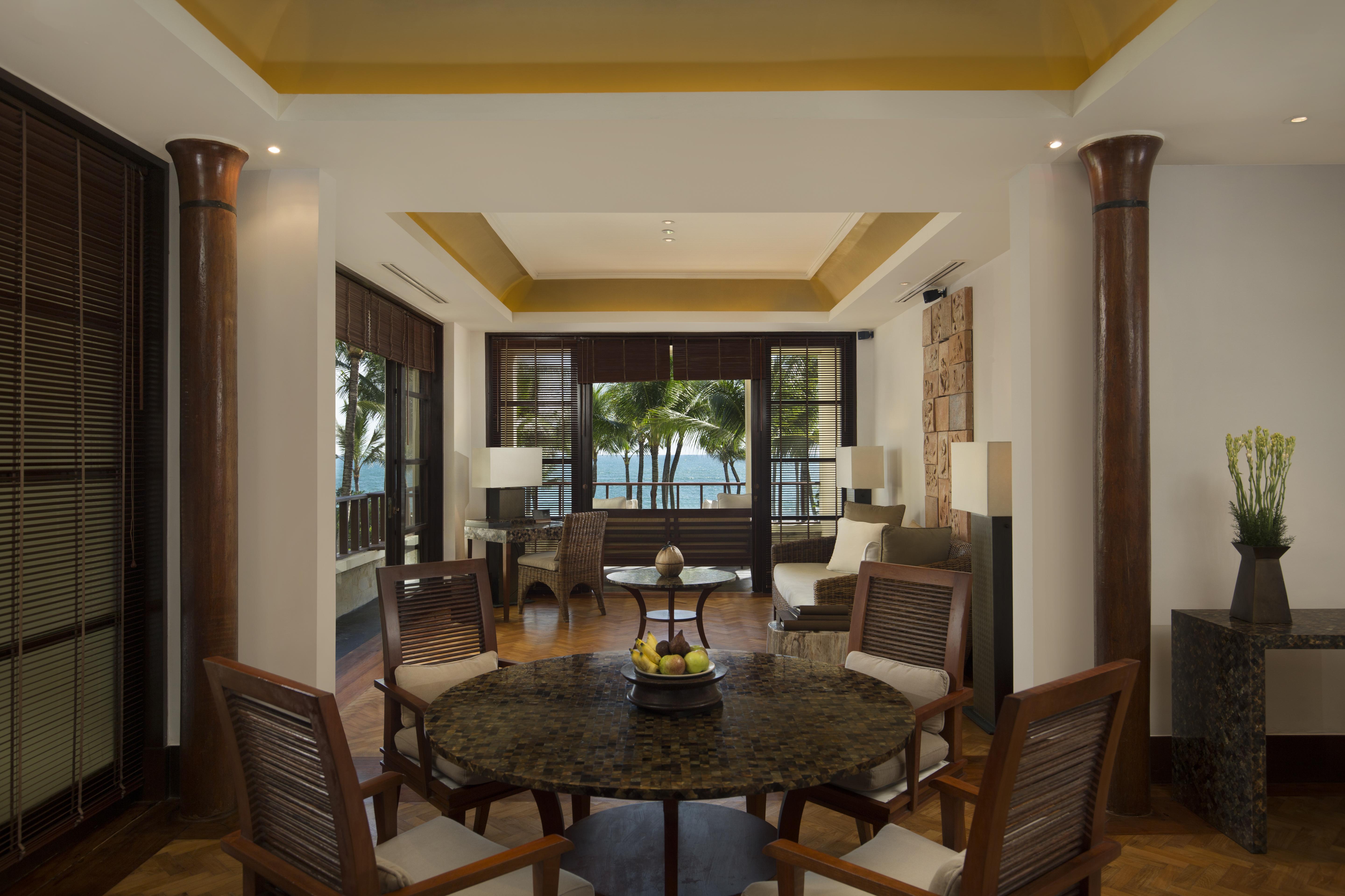 Готель The Legian Seminyak, Bali Екстер'єр фото