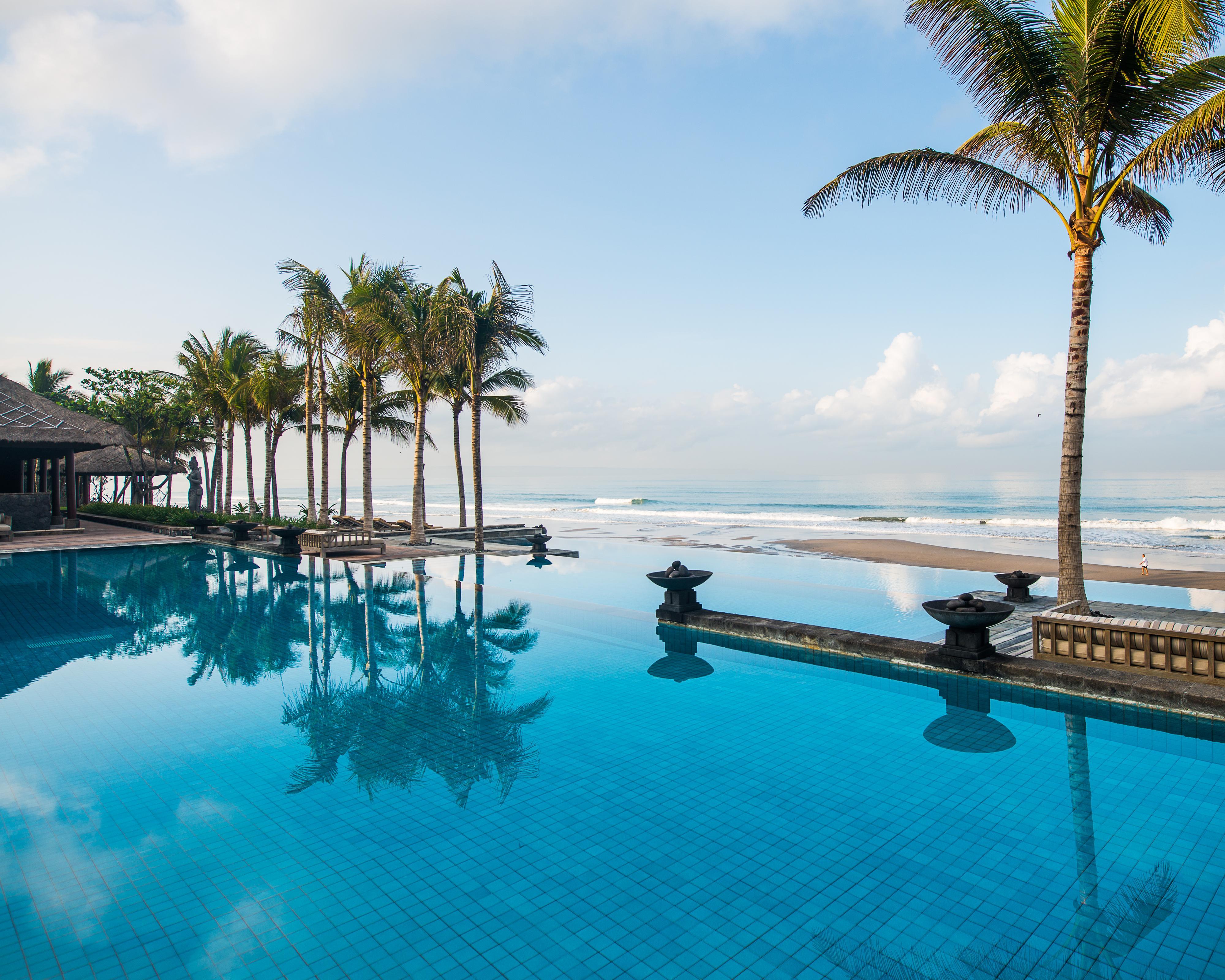 Готель The Legian Seminyak, Bali Екстер'єр фото