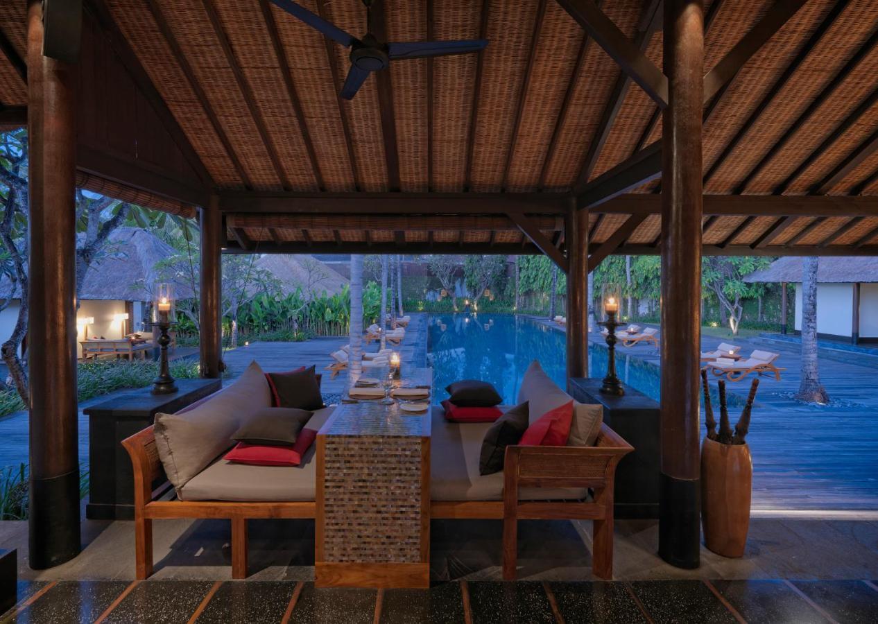 Готель The Legian Seminyak, Bali Екстер'єр фото
